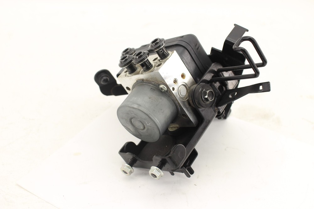 2024 YAMAHA XSR700 OEM ABS PUMP UNIT MODULE