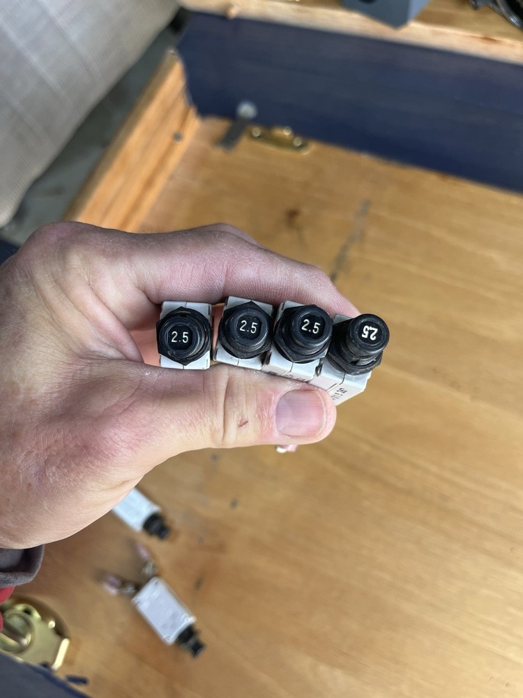 Aircraft Style Circuit Breakers For Flight Simulator Read Description
