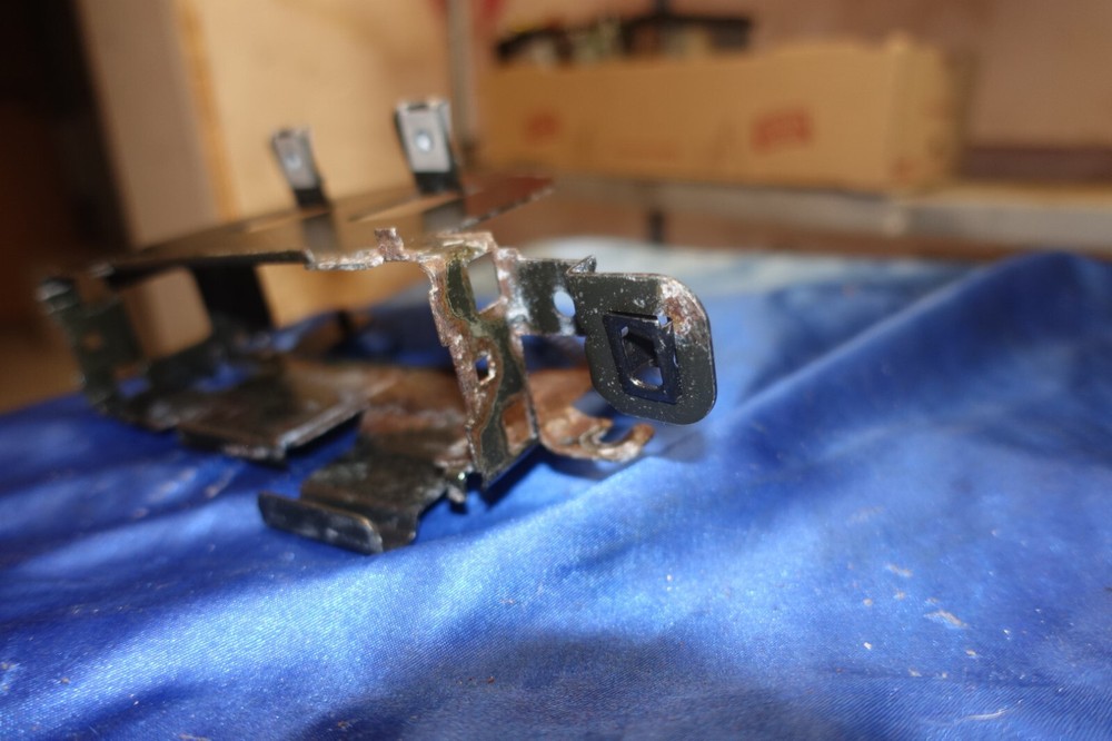 BMW E38 holder navigation computer mounting frame holder mounting frame navigation