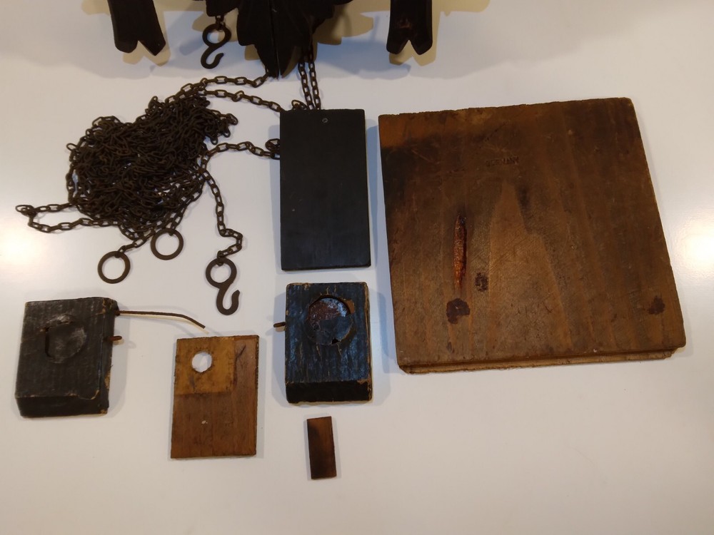 VINTAGE BLACK FOREST RARE CUCKOO CLOCK