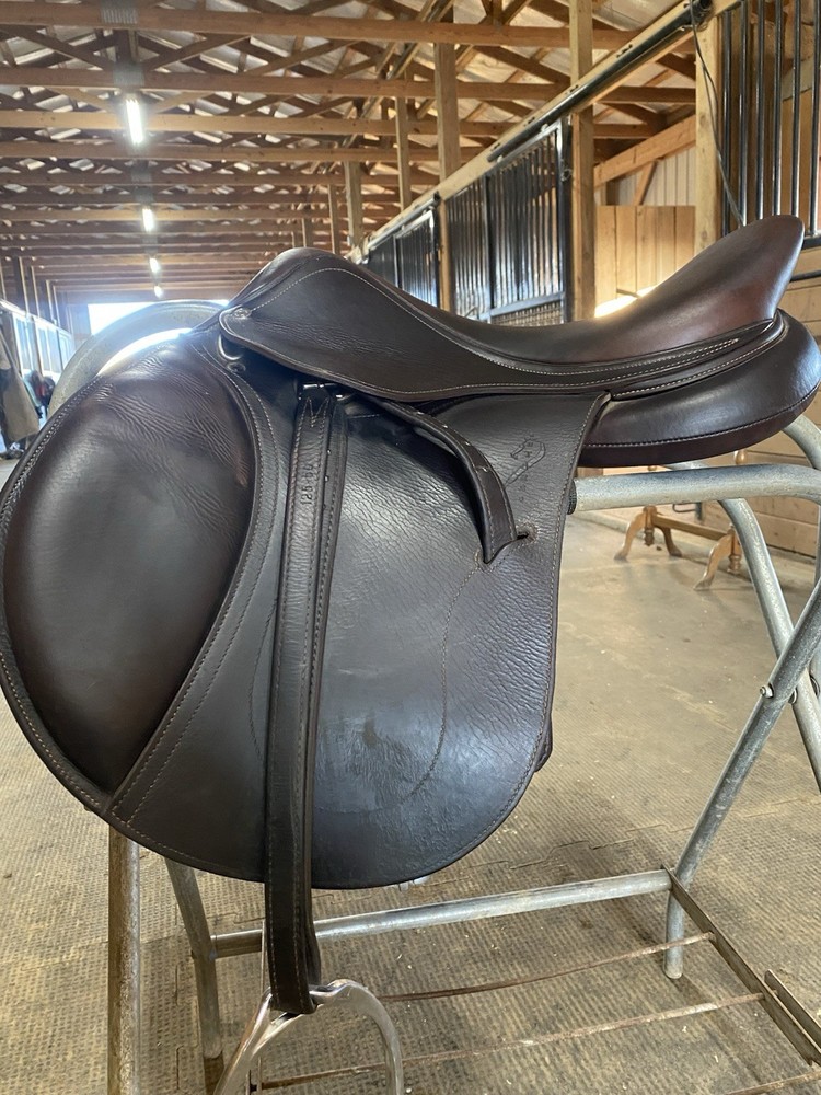 Antares Comfort Saddle 17