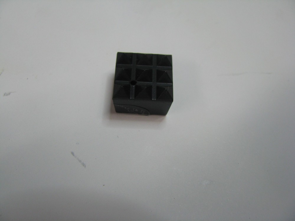 B&W/ BOWERS WILKINS MATRIX 1 FRONT PANEL SCREW PLUG