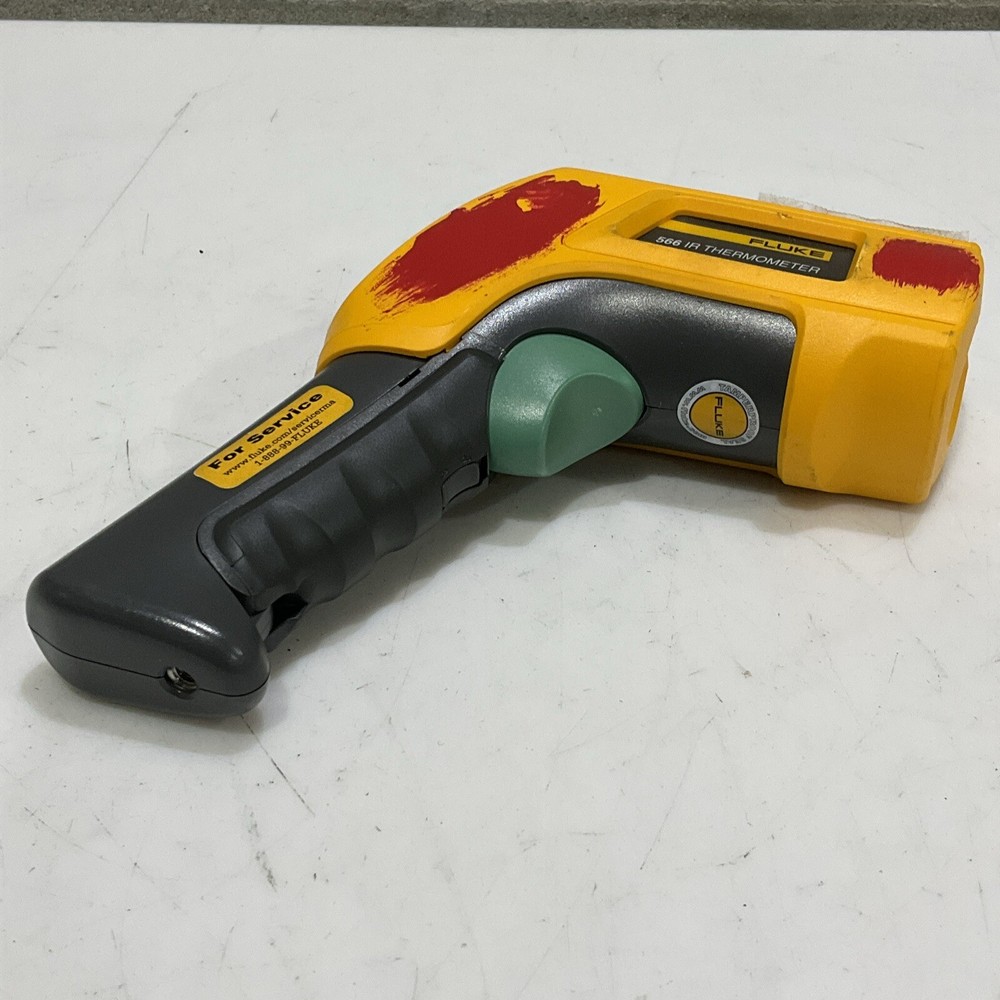 FLUKE 55066 IR THERMOMETER S8M