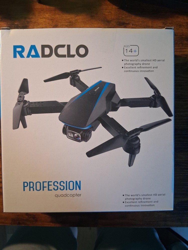 RADCL0 Foldable Quadcopter Drone HD Camera, Controller, 2 Batteries, Carry Case