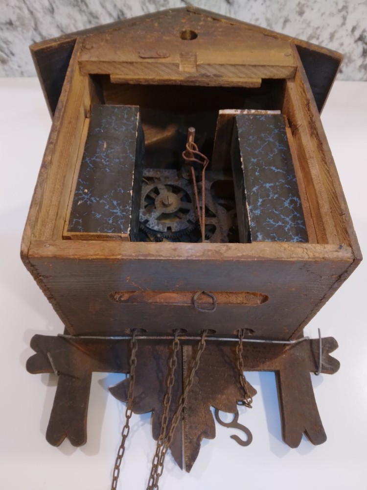 VINTAGE BLACK FOREST RARE CUCKOO CLOCK