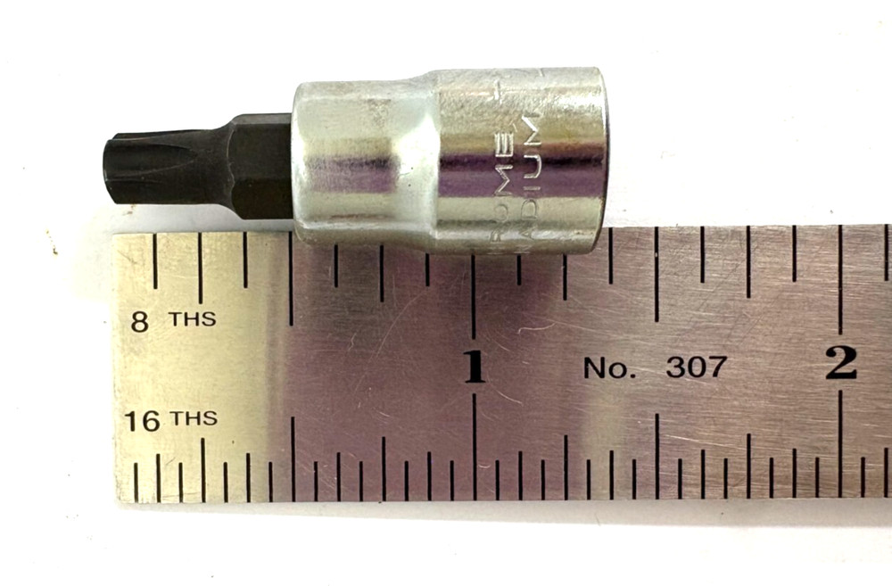 1/4" DRIVE SD-27 STAR BIT SOCKET MIT 1339