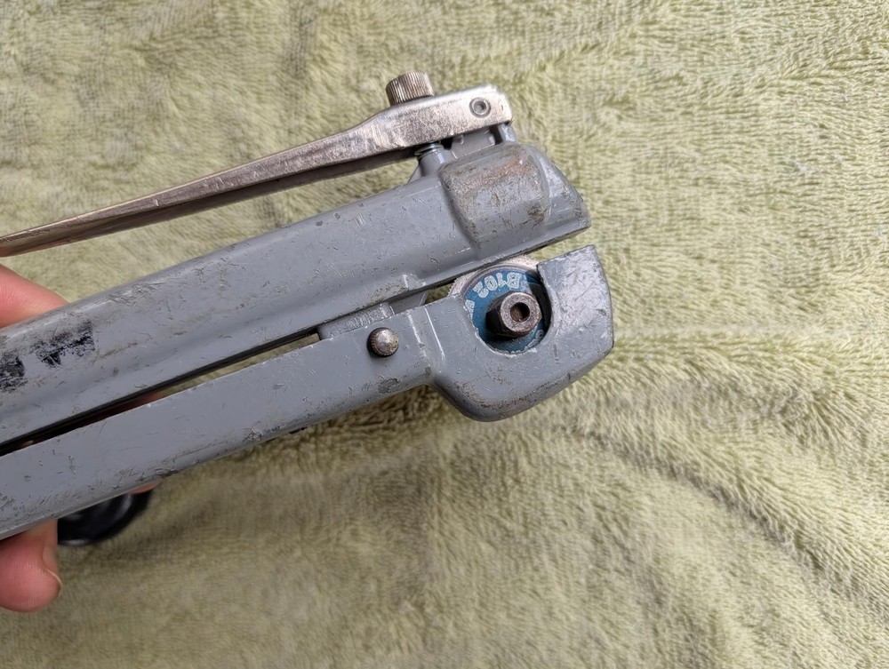 Roto Split SeaTek Cable Cutter Stripper