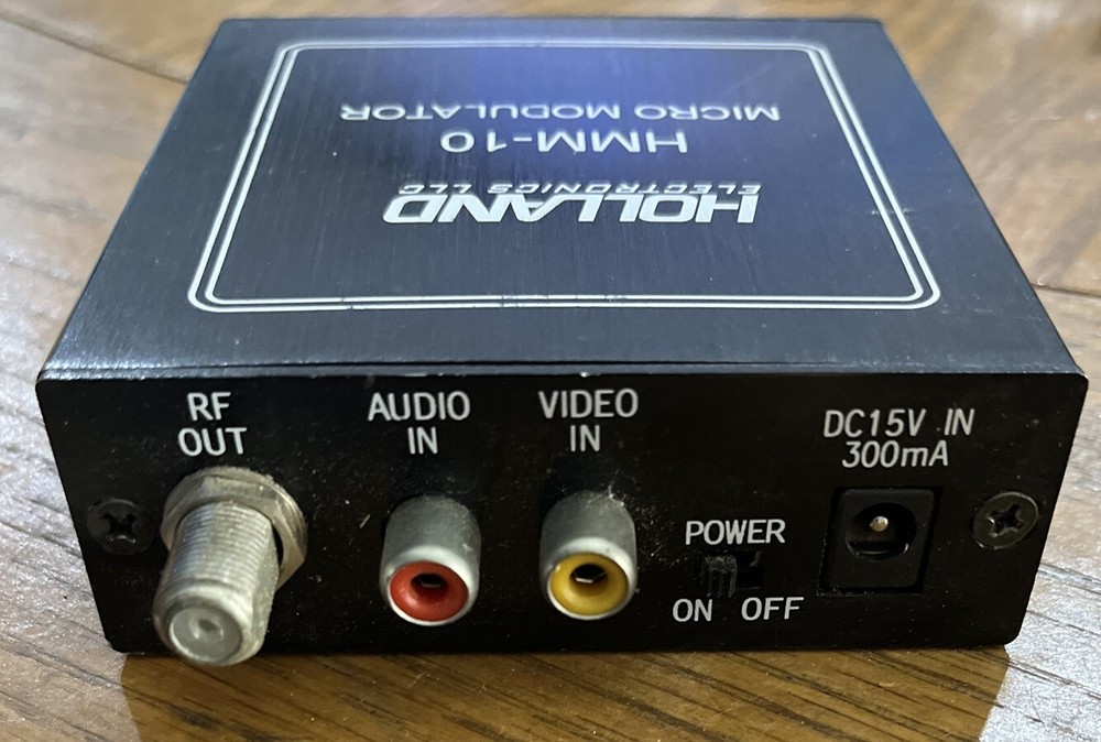 HOLLAND HMM-10 MICRO MODULATOR NO POWER CABLE