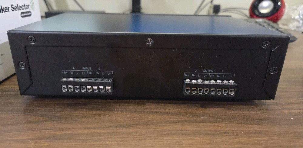 Monoprice Dual-Source 2-Channel A/B Speaker Selector with Volume Control