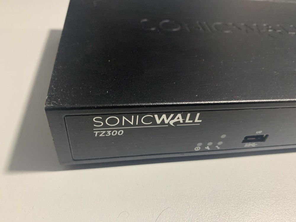 Dell SonicWALL TZ300 Network Security Appliance Firewall Router - APL280B4