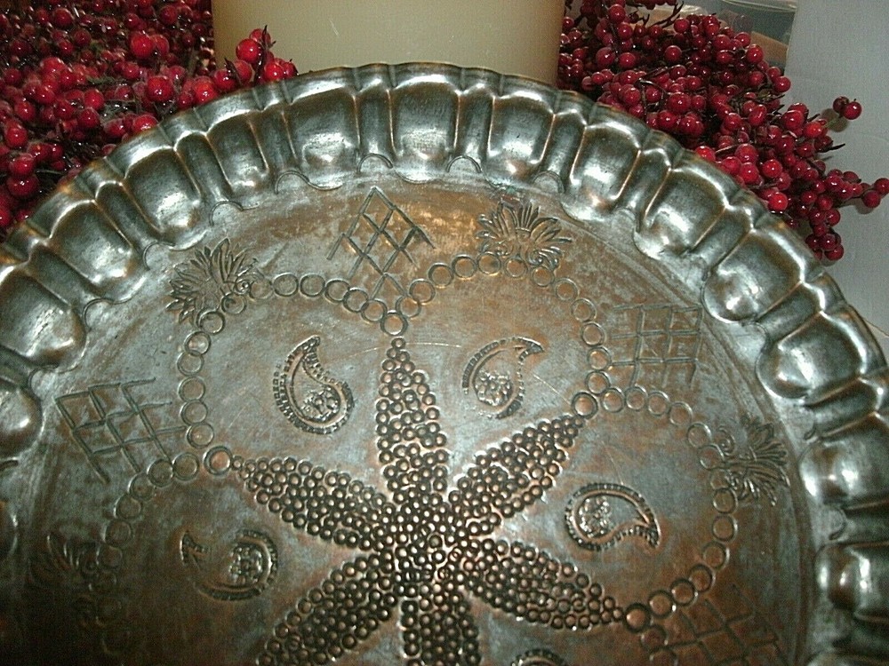 VINTAGE MIDDLE EASTERN TIN WASHED COPPER TRAY, ENGRAVED,HAMMERED,ROLLED EDGE