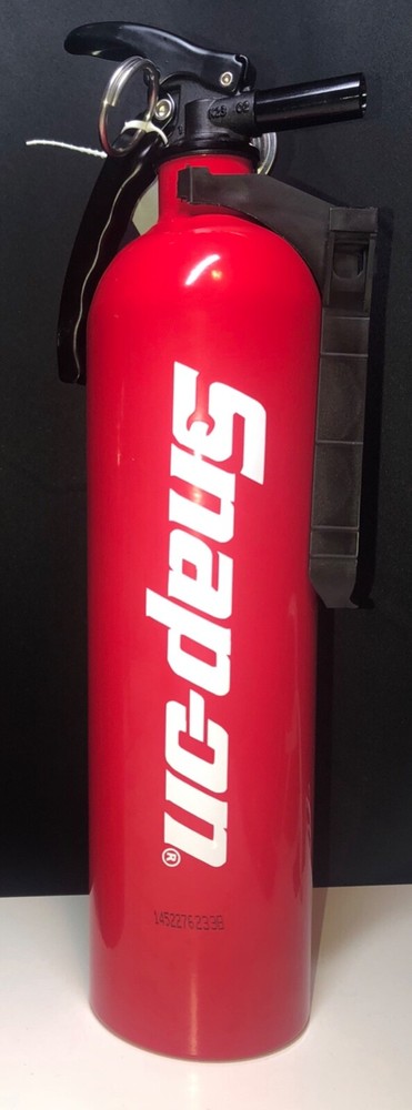 (1) Kidde Fire Extinguisher (Custom) Snap Car Mechanic
