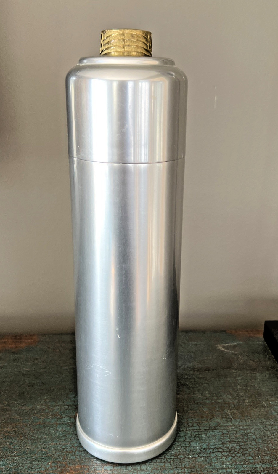 VTG. 1930's ART DECO KENSINGTON ALUMINUM BRASS COCKTAIL SHAKER by LURELL GUILD