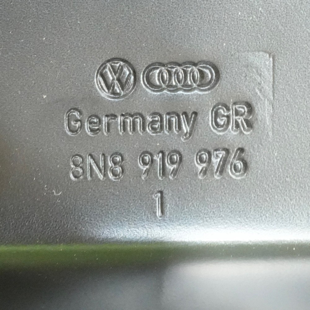 00-06 Audi TT OEM navigation GPS unit computer control mount bracket 8N8919976