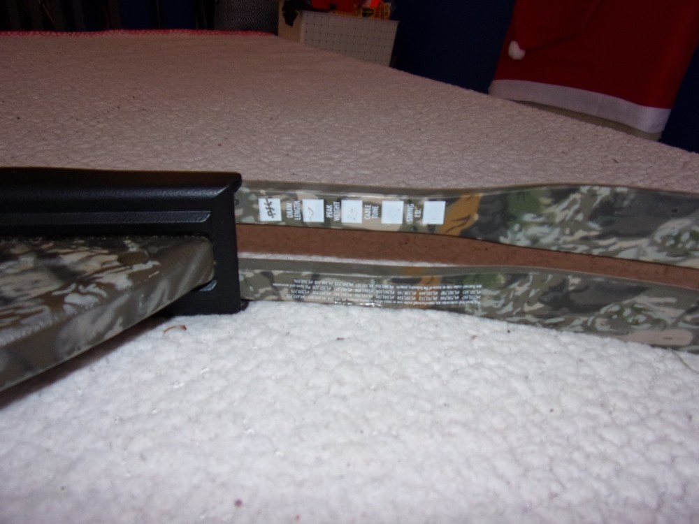 PSE Archery F-4 Maxis Compound Bow