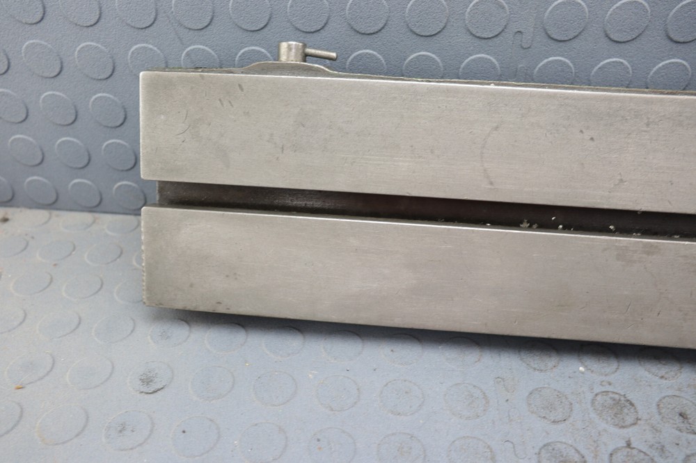 CINCINNATI No.2 TOOL & CUTTER GRINDER TABLE