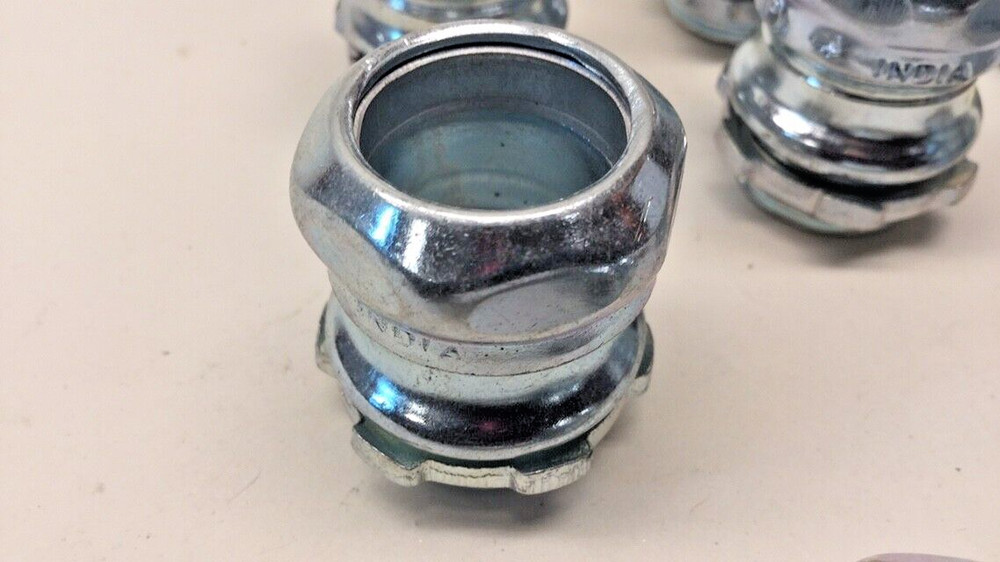 Fitting 2902 Compression Connector 1/2 Coupling (Pack of 8)