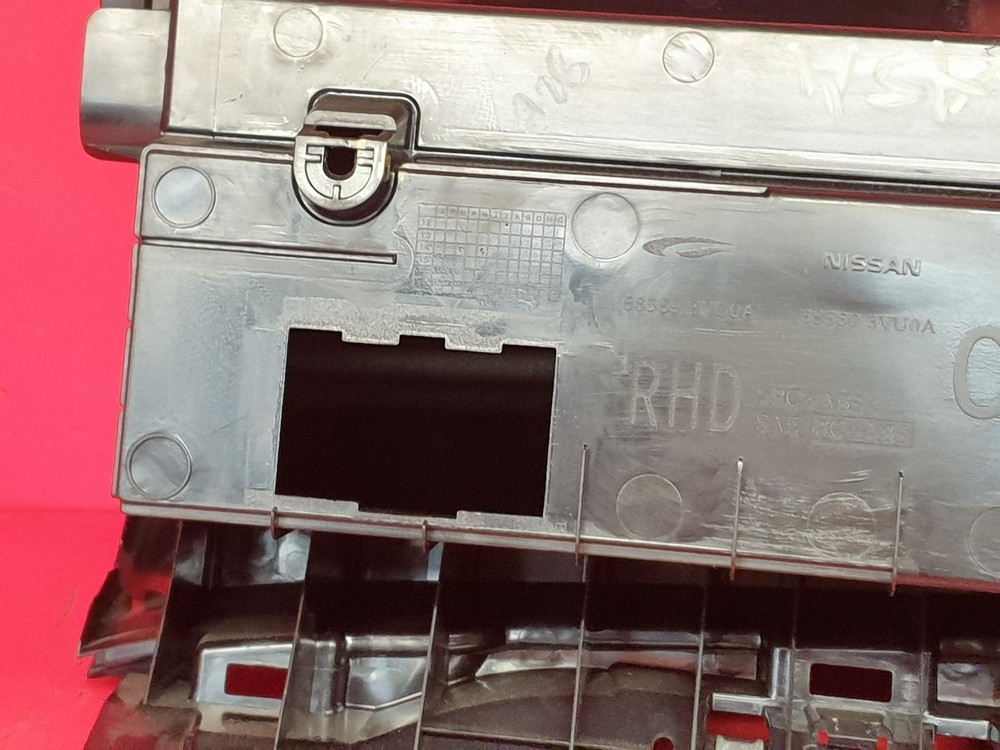 NISSAN NOTE GLOVEBOX 2014