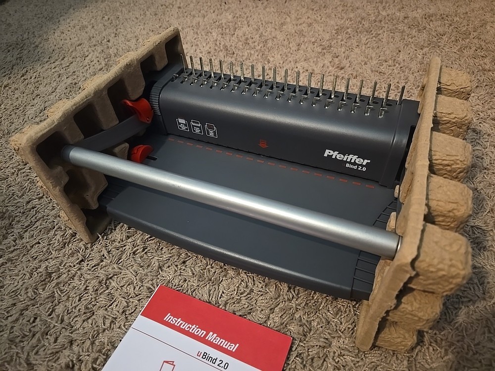 Plastic Binding Machine uBind 2.0, Punches up to 8 Sheets at a Time & Binds 150