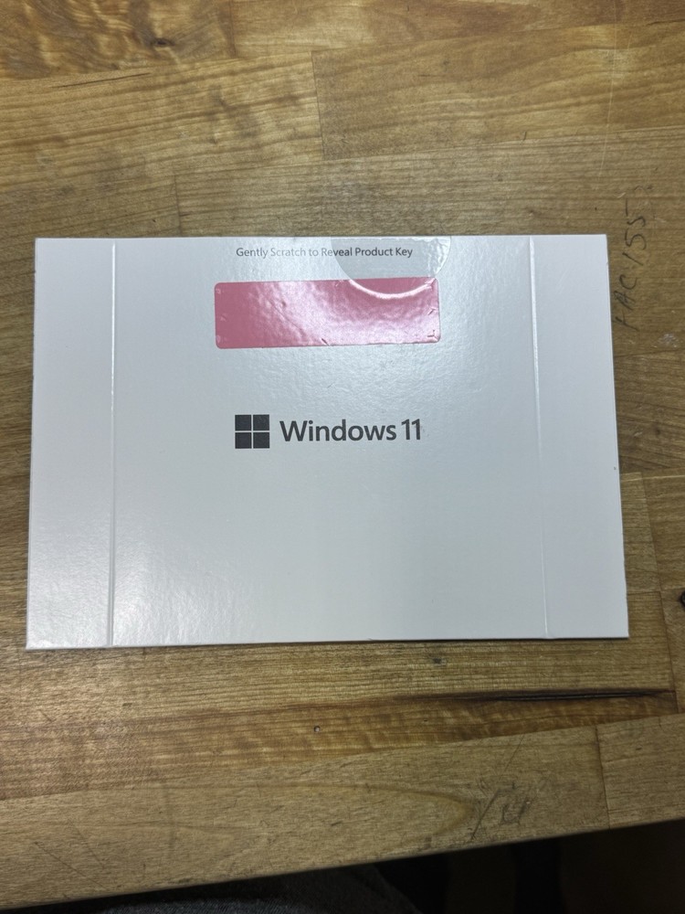 Microsoft Windows 11 Pro 64-Bit English DVD