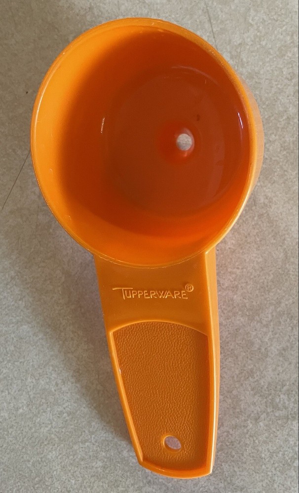 Tupperware Funnel (877-2)