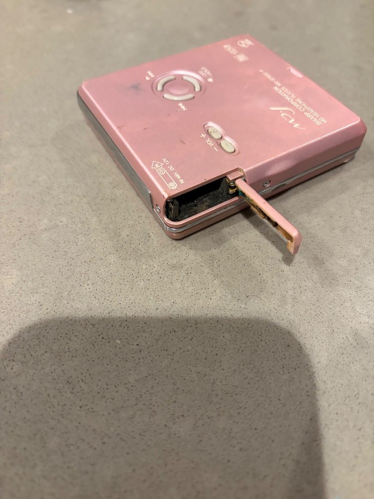Sharp MD-ST600 Minidisc MDLP Player - Pink