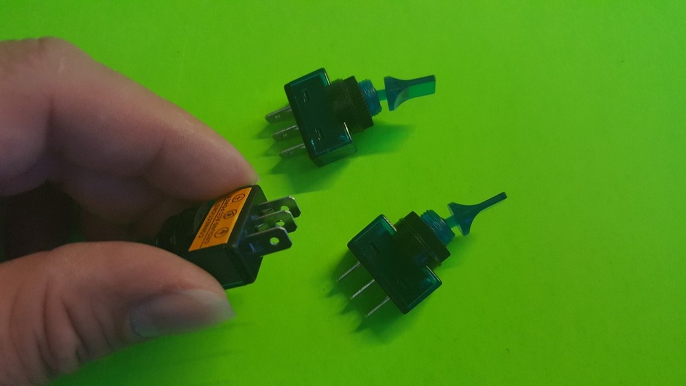 12VDC 20A Two Position ON/OFF SPST Mount Blue Light Toggle Switch - FAST SHIP