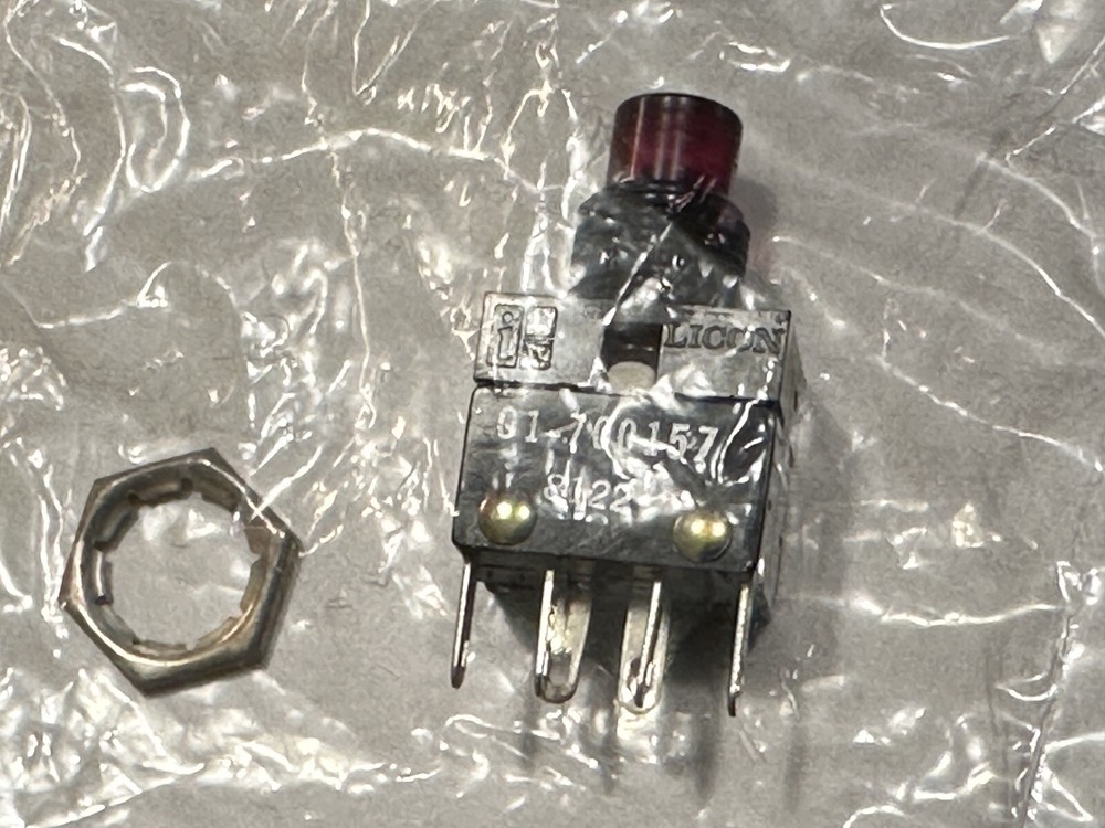 ATARI NOS LICON LIGHTED START BUTTON 01-700157