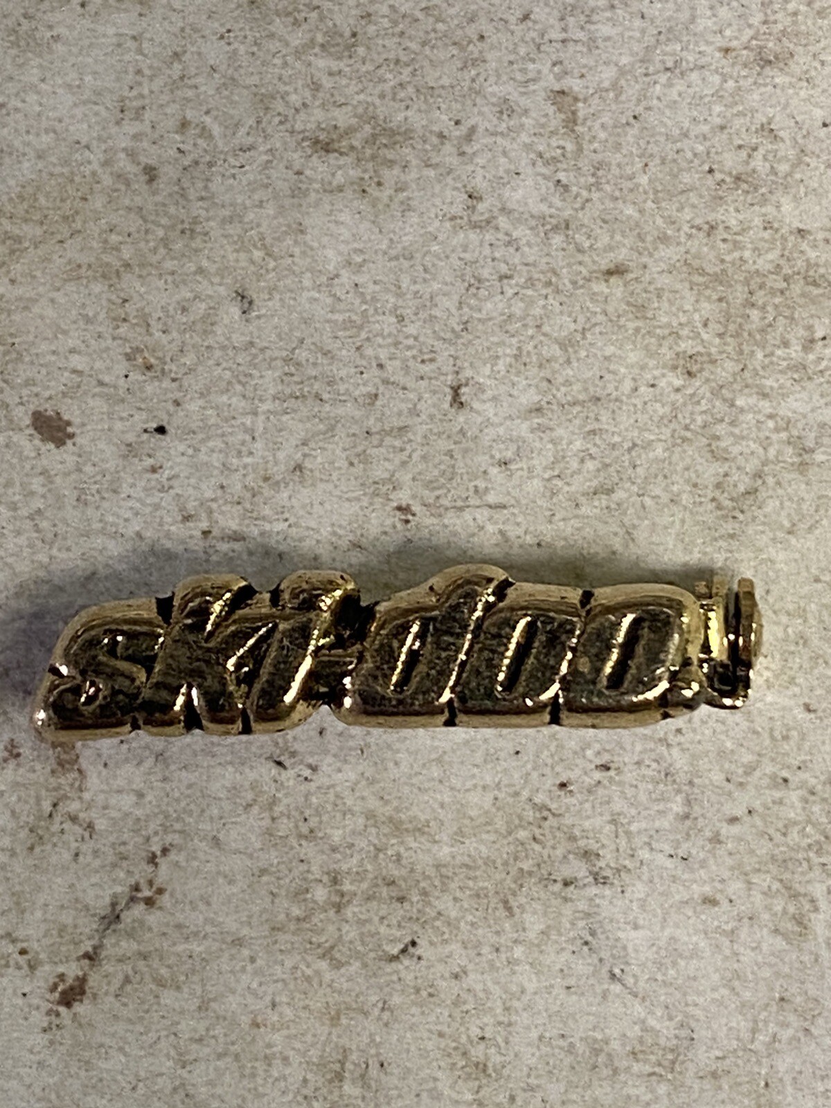 Original Ski Doo Snowmobile Pin Pin back Button-Emblem.