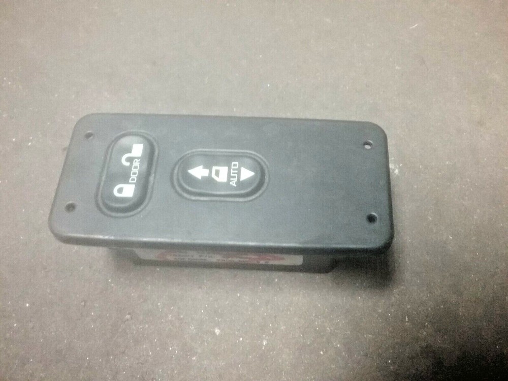 INTERNATIONAL  MASTER WINDOWS SWITCH 3544936C6