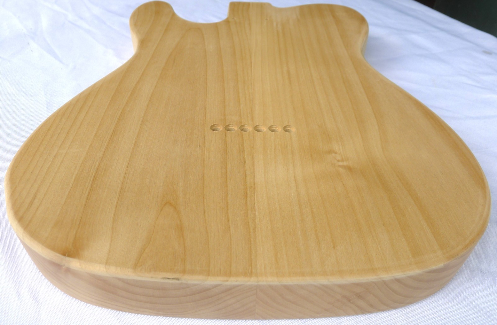 Tele Vintage Style Guitar Body 2 pcs Centre Joined Alder Unfinish ≦ 4.6Lbs