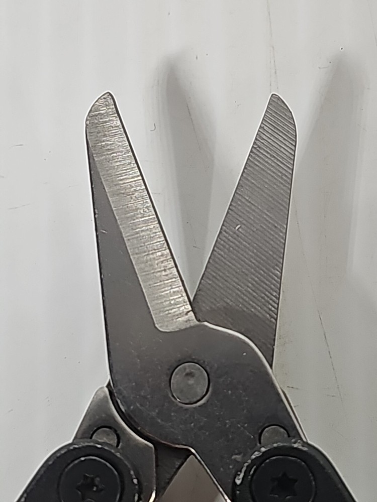 Craftsman Blue Mini Multi Tool Keychain 2.5in