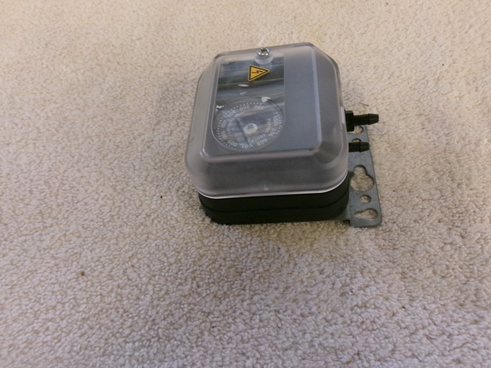 ALRE-IT Differential Pressure Switch JDL 115