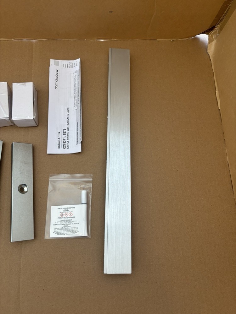 Dormakaba 8372 x 28 Electromagnetic Lock Surface Mount Double Outswing ￼
