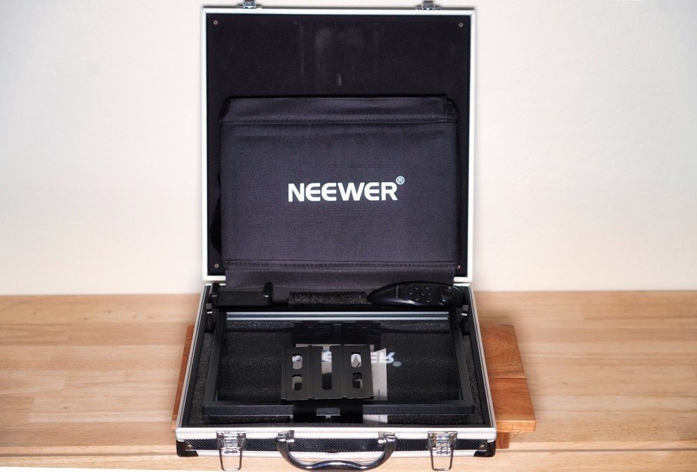 Neewer Teleprompter X12 – With Remote/APP Control
