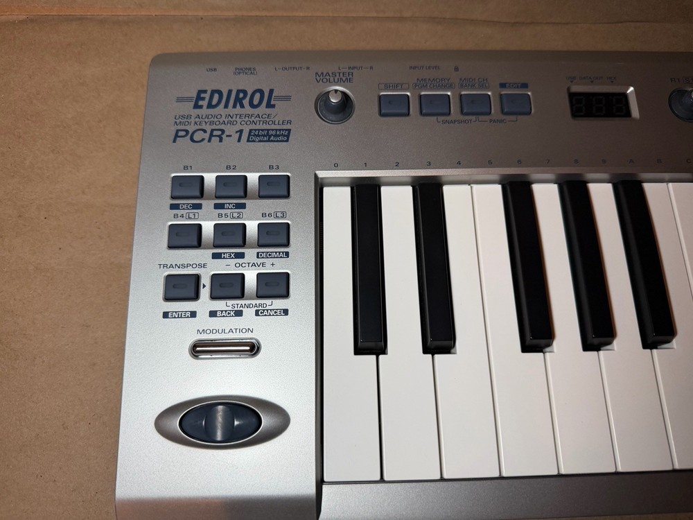 Edirol PCR-1 USB Interface/ Mini Keyboard Controller Only | Silver