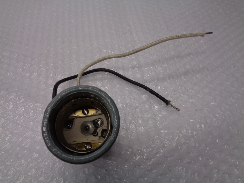 APPLETON 662008-001 PORCELAIN SOCKET NSNP