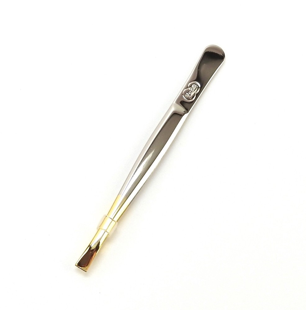 EYEBROW TWEEZER