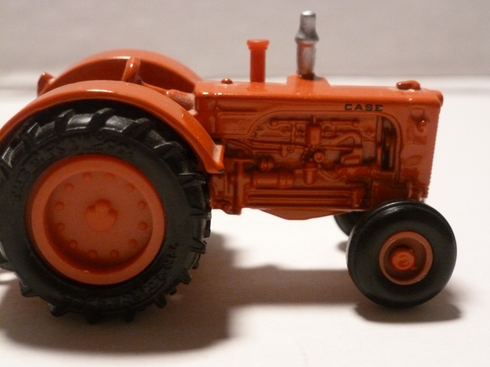 ERTL Case 500 Tractor Orange 1268000