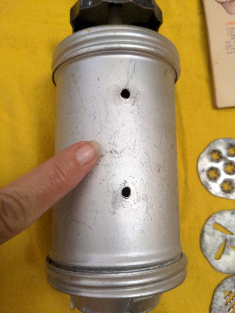 Vintage Mirro Dial-a-cookie Cookie Press