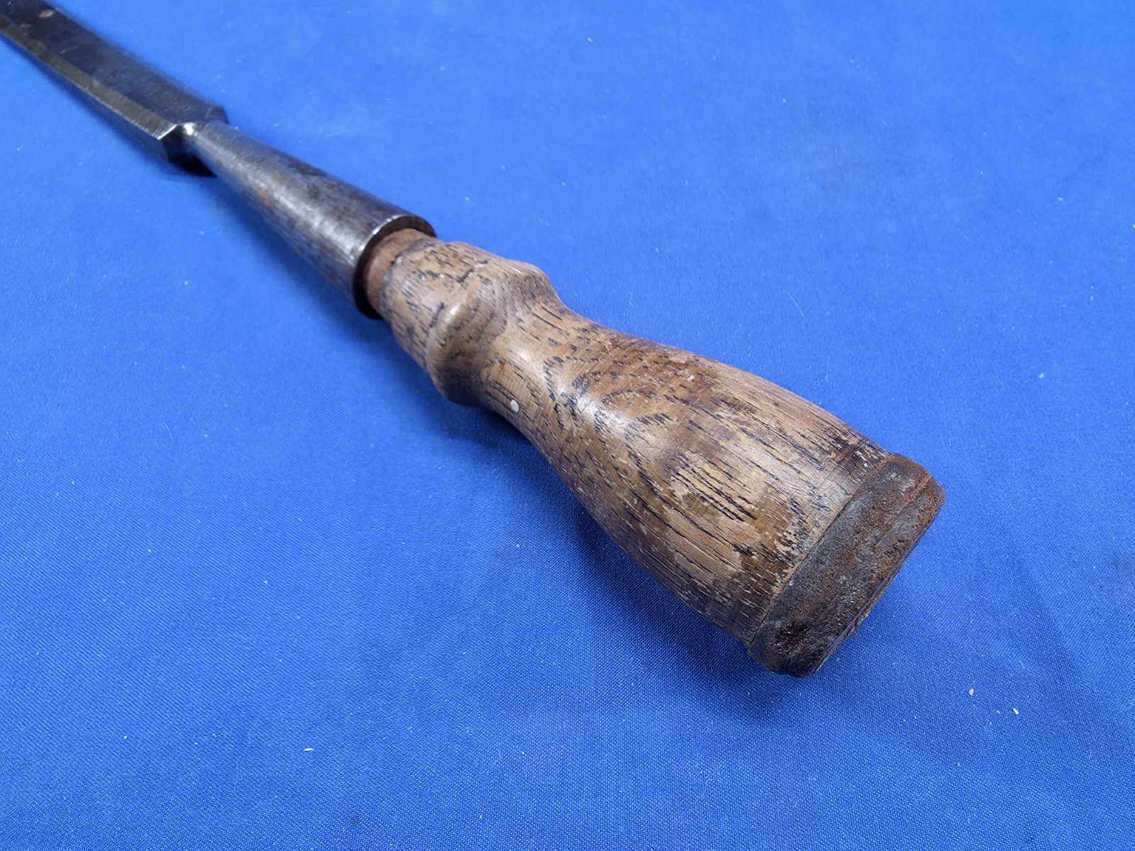 Vintage T.H. Witherby 3/4-Inch Bevel Edge Socket Chisel