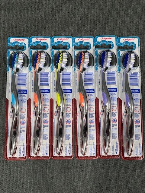 6 PACK Colgate 360 Advanced Floss-Tip Medium Toothbrushes, Various Colors [NEW]
