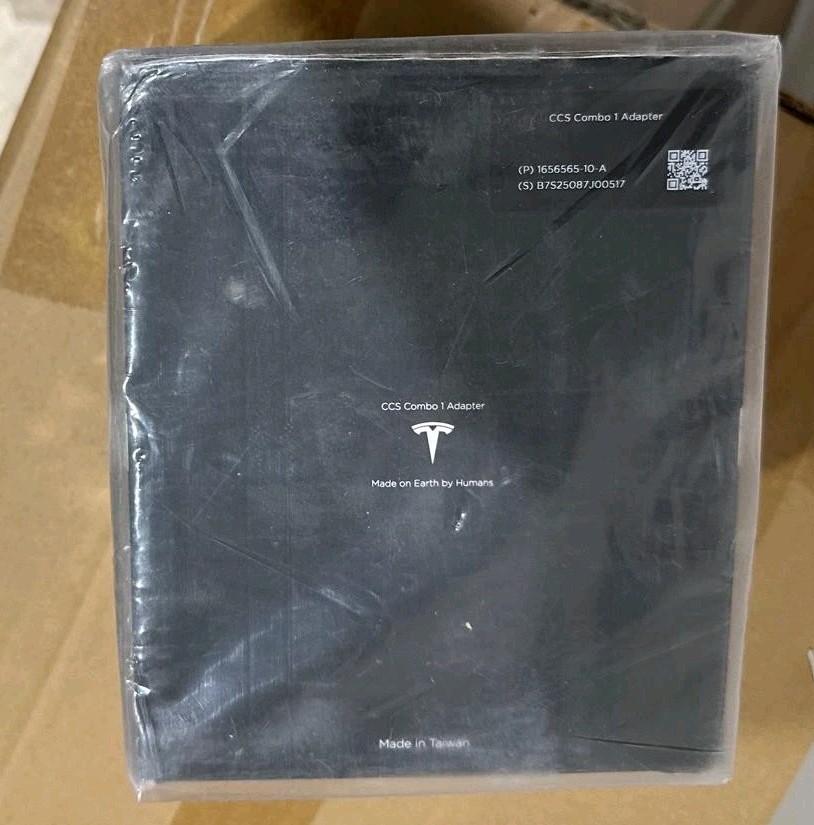Tesla CCS Combo 1 (CCS1) Adapter (Part No 1656565-00-A) Original