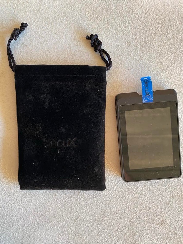 SecuX W10 Crypto-Asset Hardware Wallet - The Ideal Solution for Safely Storing Y