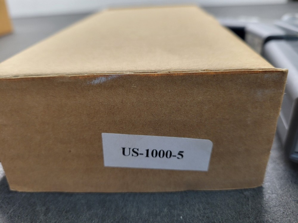 AYA Instruments US-1000-5 Current Clamp.