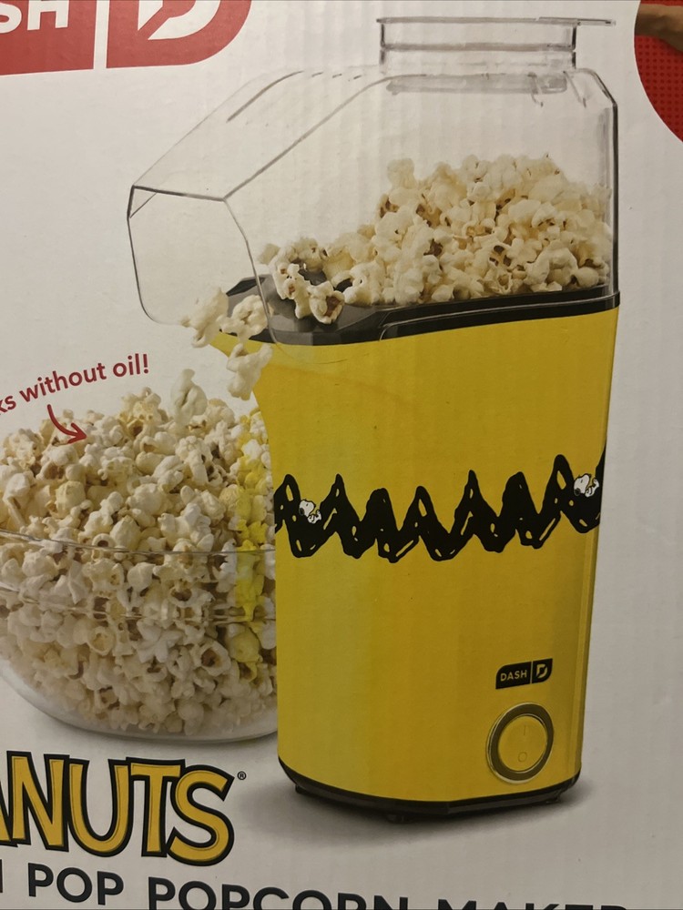 Peanuts x Dash Popcorn Maker