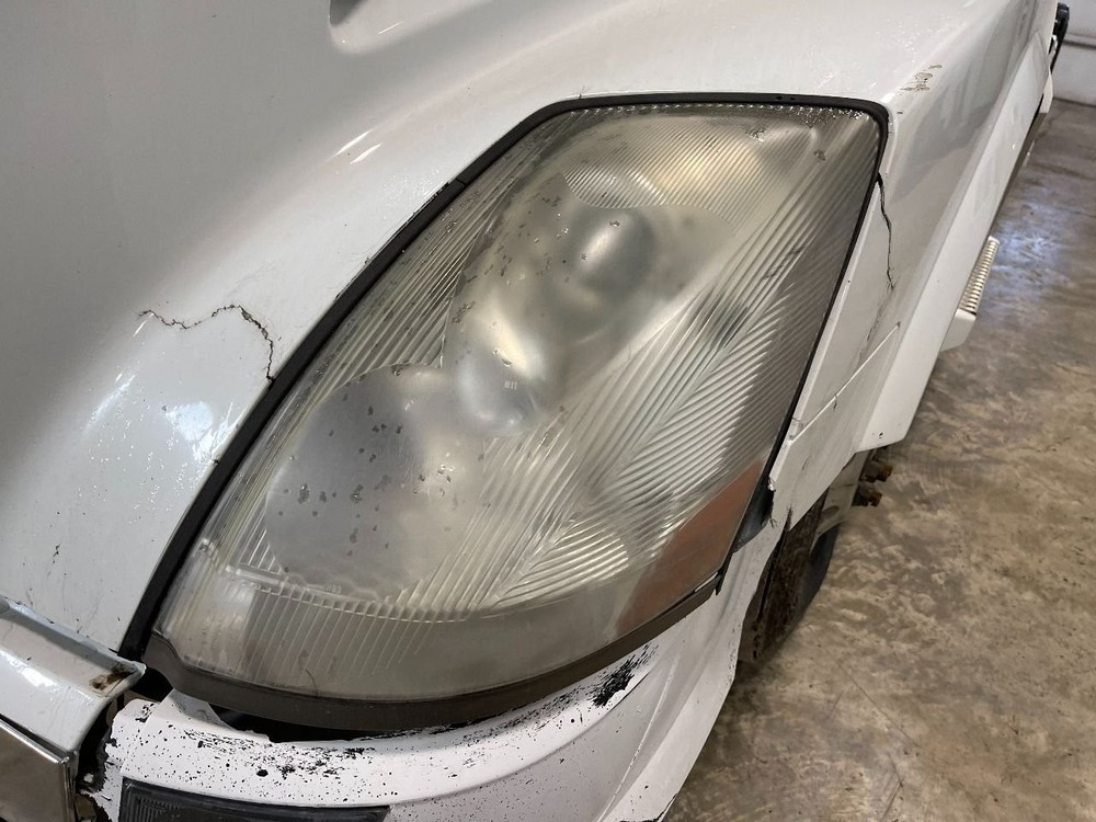 2003-2018 Volvo VNL Left/Driver Headlamp - Used