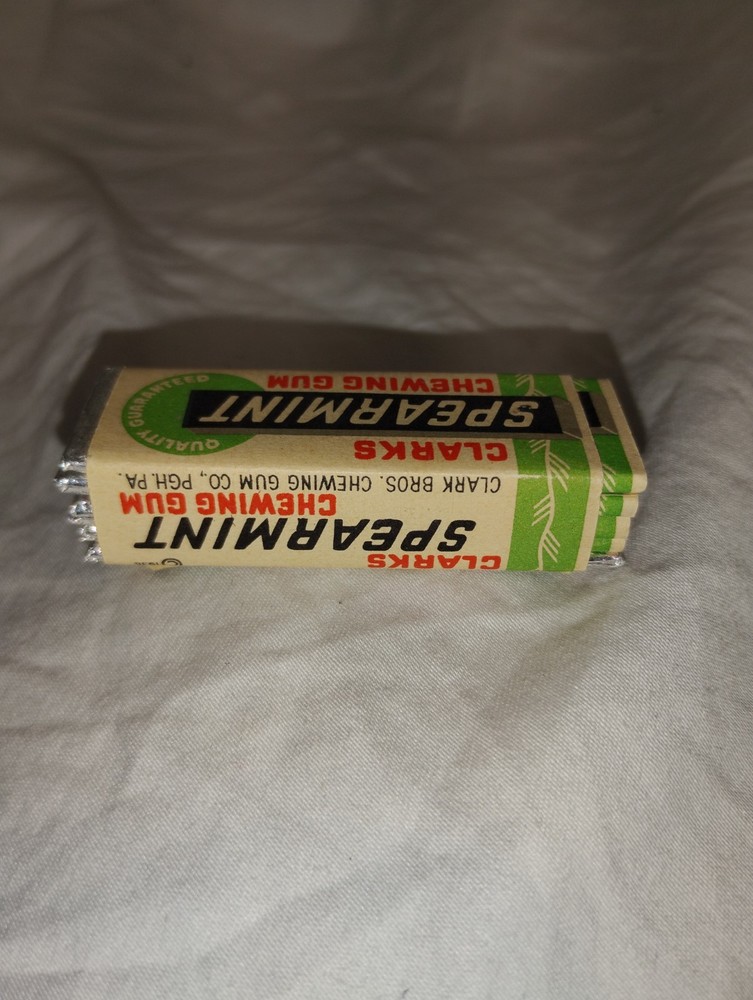 RARE Clarks Spearmint Chewing Gum Pack