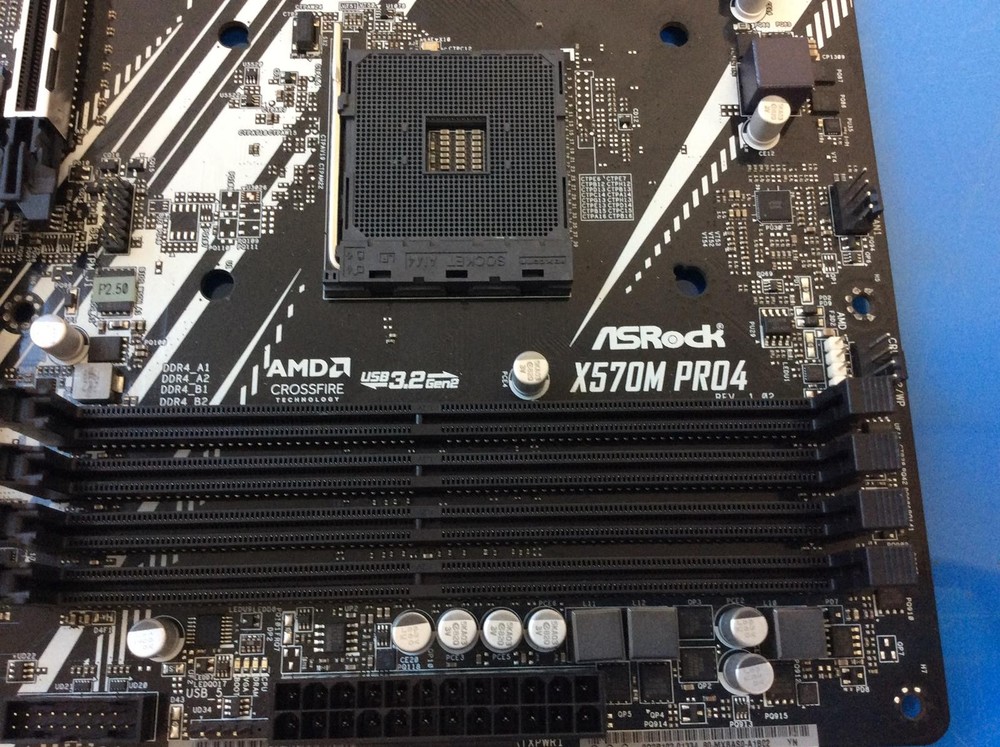 ASROCK X570M PRO4