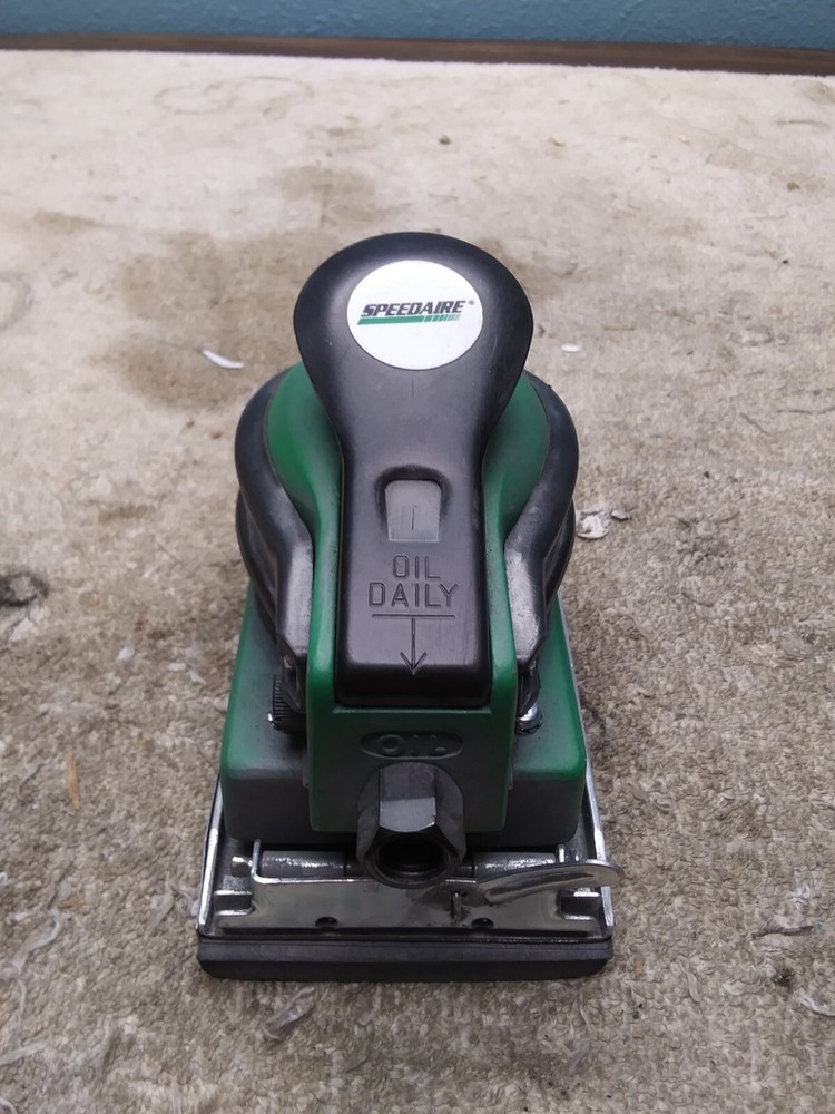 Speedaire Random Orbit Air Sander 21AC01